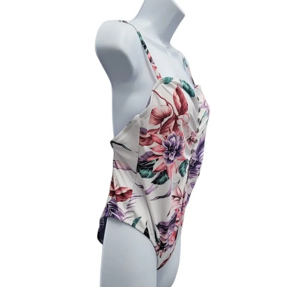 Jessica Simpson  Floral-Print Button One-Piece Swimsuit - Picture 5 of 8